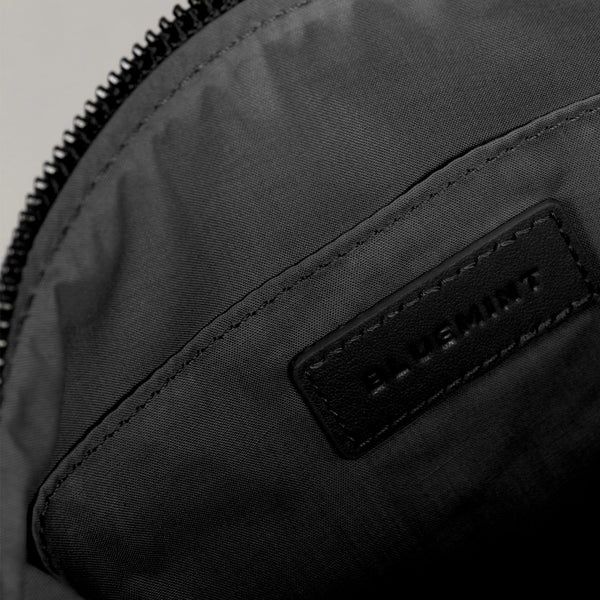 Bluemint ronnie pouches