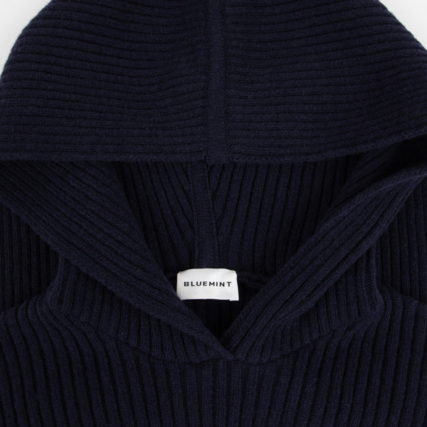 Bluemint patricia cape